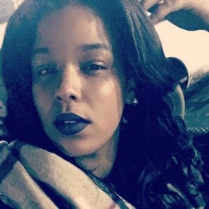 Meet your Posher, Rachell